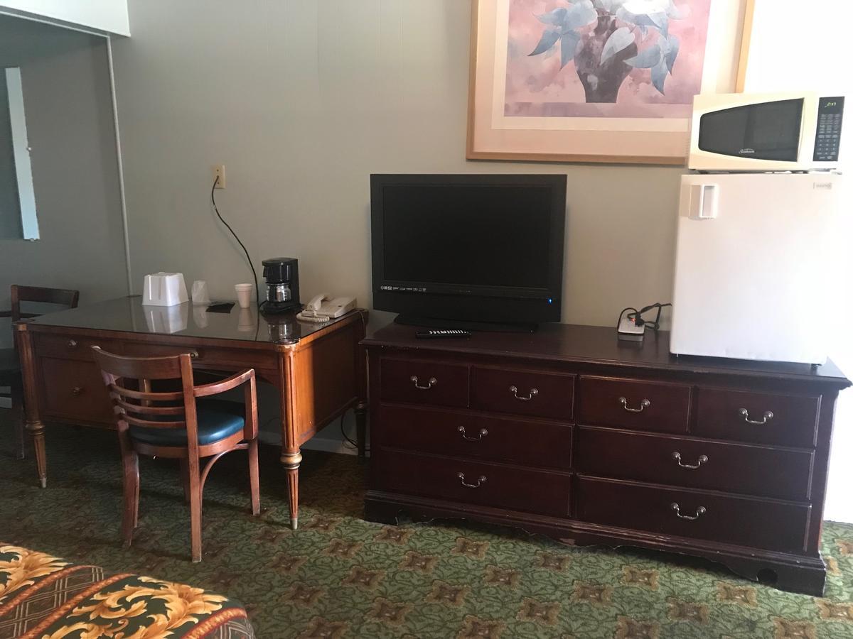 Lone Pine Motel Garberville Ngoại thất bức ảnh